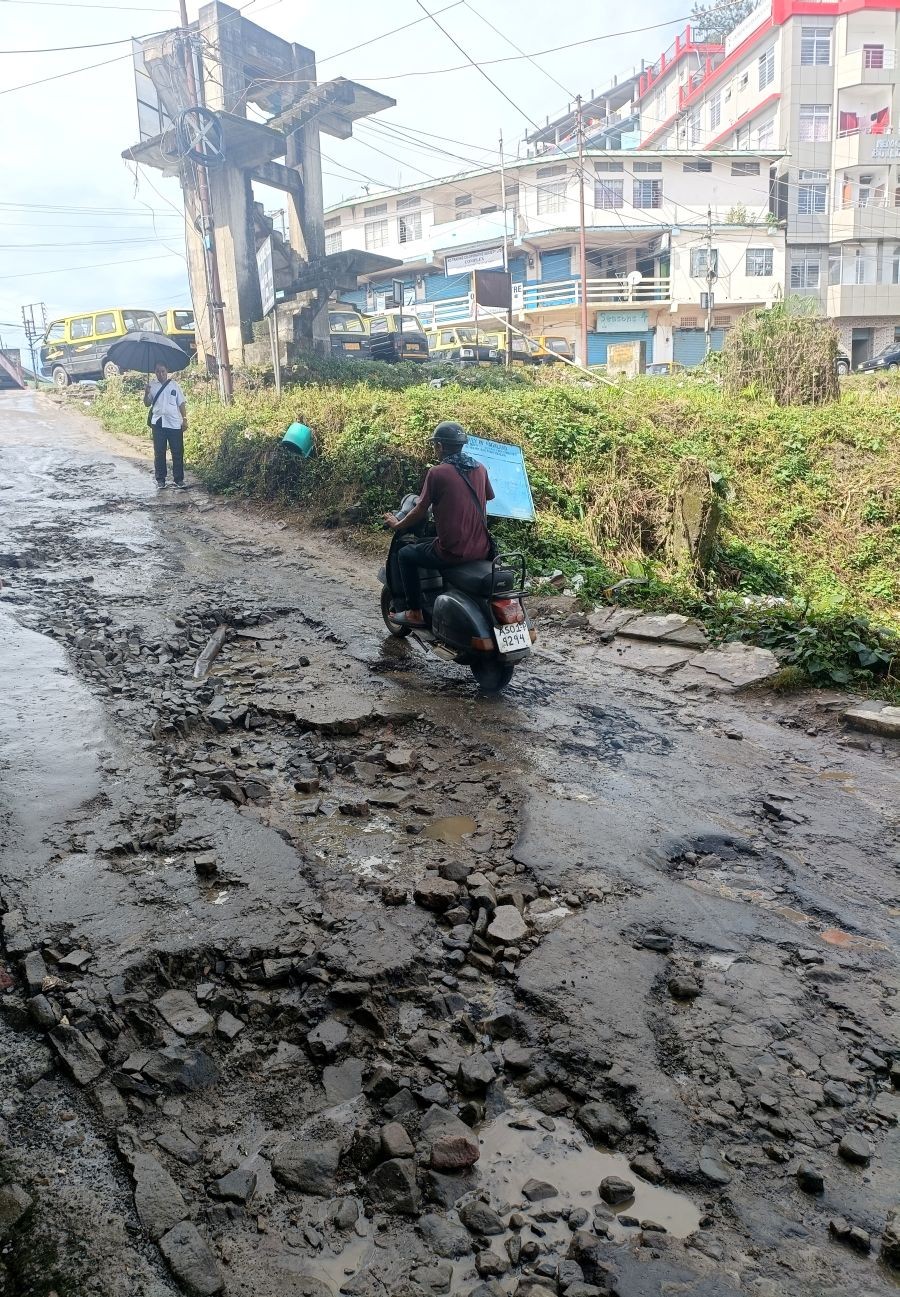 The road leading to the Imkongliba Memorial District Hospital in Mokokchung. (Photo Courtesy: Nokinketer)